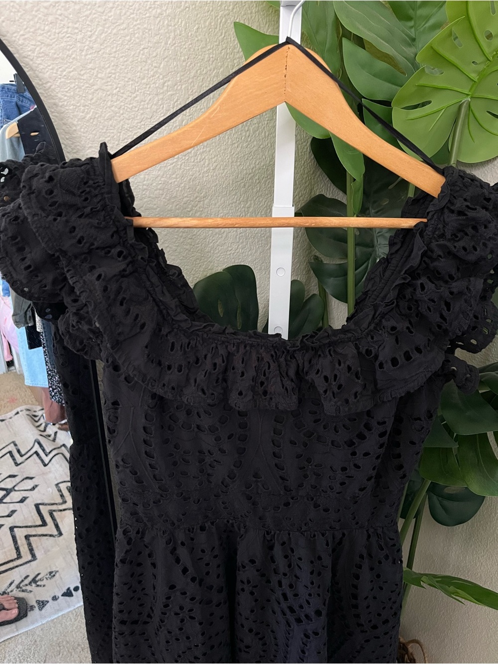 🖤 Black Eyelet Ruffle Mini Dress | Size XS | Boho Cottagecore - Picture 4 of 9